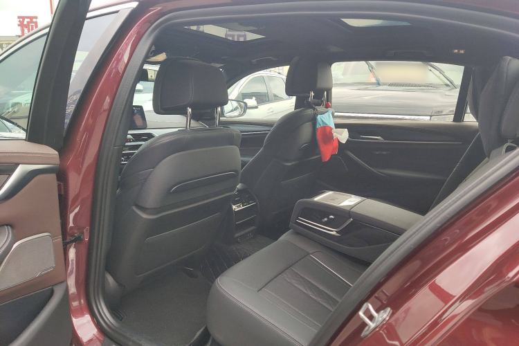 Used BMW 5 Series New Energy 2022 Revised Version 3 535Le Pioneer Edition M Sport Package Interior 7