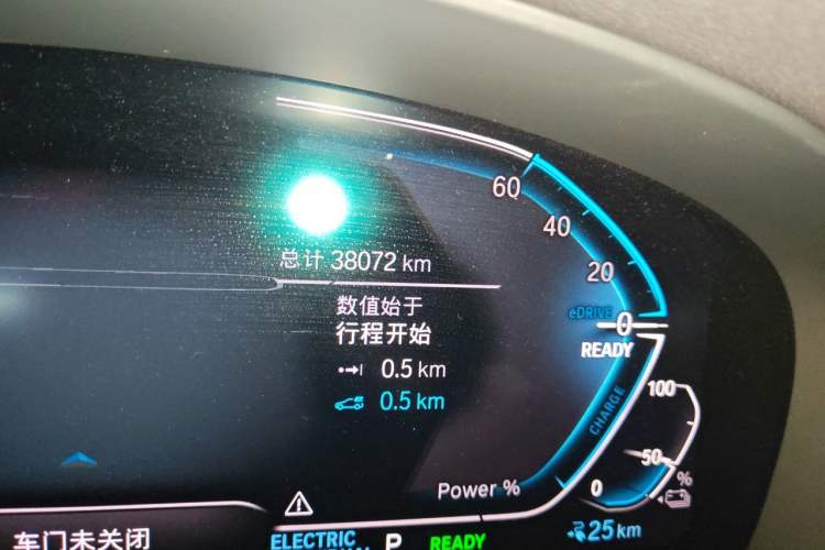 Used BMW 5 Series New Energy 2022 Second Facelift 535Le M Sport Package Odometer Close Up