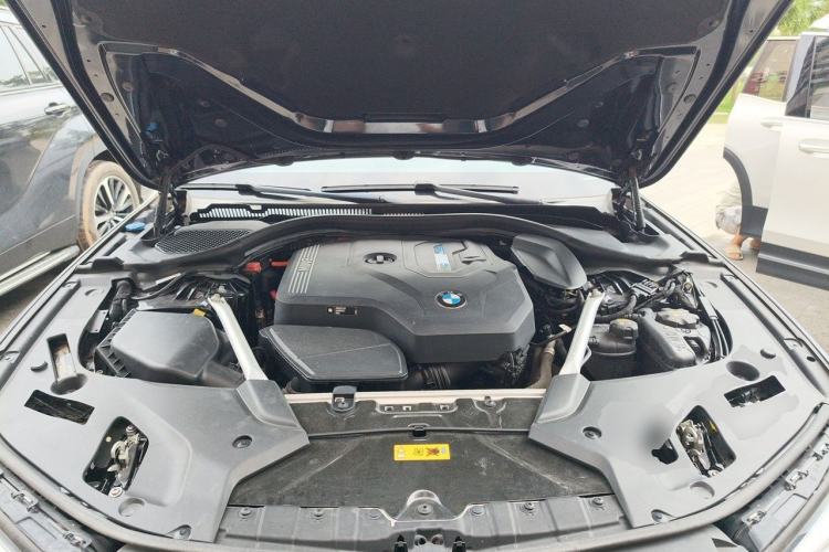 Used BMW 5 Series New Energy 2022 Second Facelift 535Le Pioneer Edition M Sport Package Engine Bay