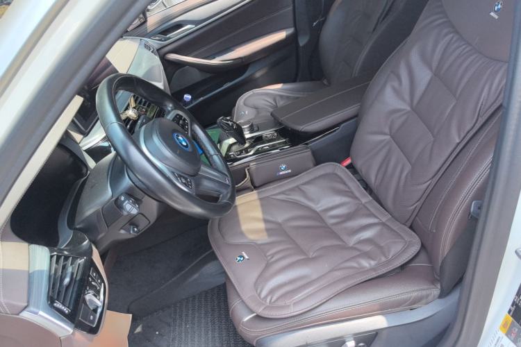 Used BMW 5 Series New Energy 2022 Second Facelift 535Le M Sport Package Left Front Seat