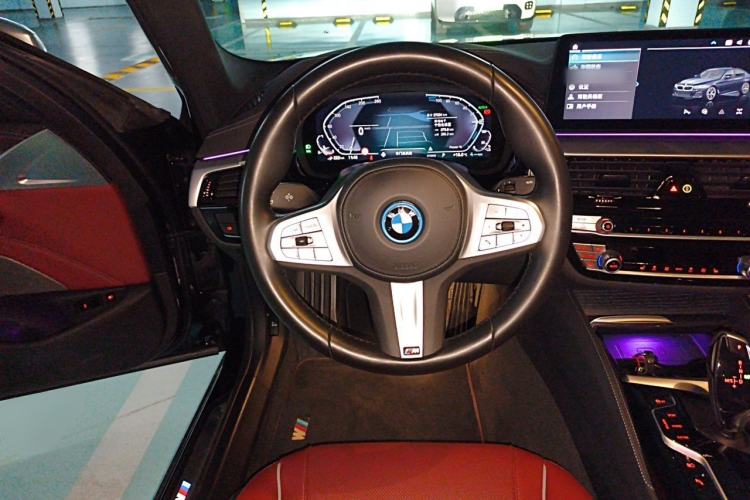 Used BMW 5 Series New Energy 2022 Updated Version 535Le Luxury Package Steering Wheel