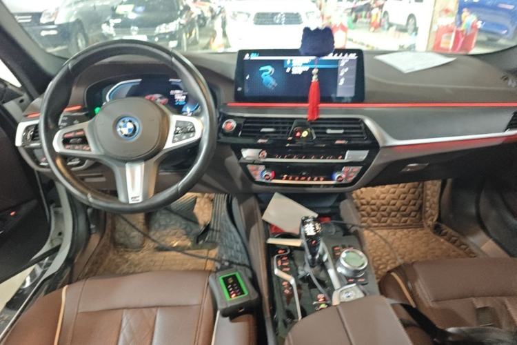 Used BMW 5 Series New Energy 2022 535Le M Sport Package Center Console