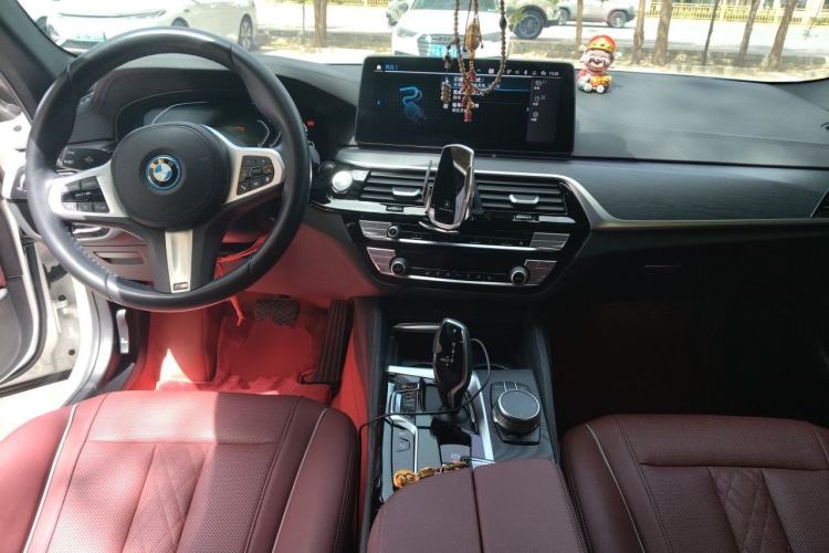 Used BMW 5 Series New Energy 2022 Updated Version 535Le Luxury Package Center Console