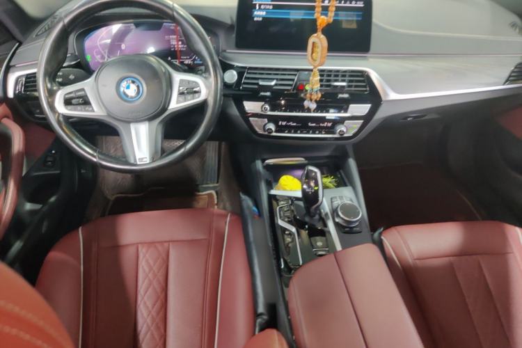 Used BMW 5 Series New Energy 2022 Restyled 535Le M Sport Package Center Console