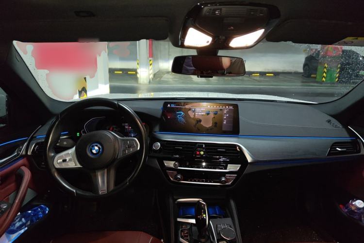Used BMW 5 Series New Energy 2022 Second Facelift 535Le M Sport Package Center Console