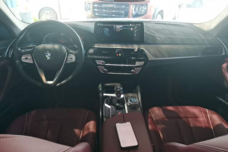 Used BMW 5 Series New Energy 2022 Updated Version 535Le Luxury Package Center Console