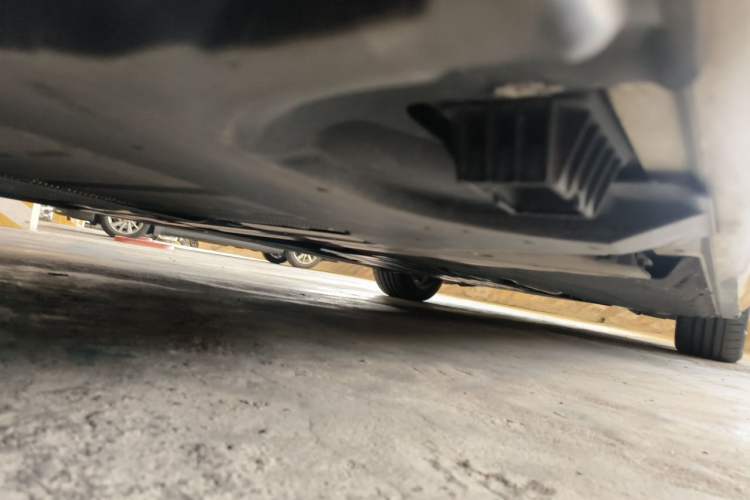 Used BMW 5 Series New Energy 2022 Second Facelift 535Le Pioneer Edition M Sport Package Chassis Rear Right