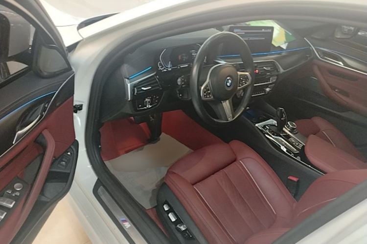 Used BMW 5 Series New Energy 2022 Second Facelift 535Le Pioneer Edition M Sport Package Driver Seat
