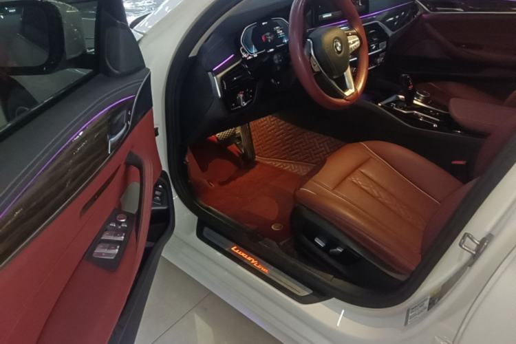 Used BMW 5 Series New Energy 2022 Restyled 535Le M Sport Package Driver Seat