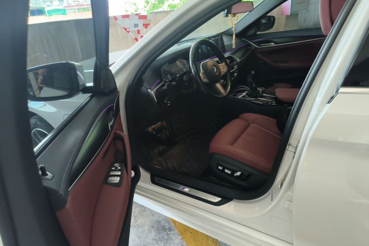 Used BMW 5 Series New Energy 2022 Second Facelift 535Le Pioneer Edition M Sport Package Driver Seat