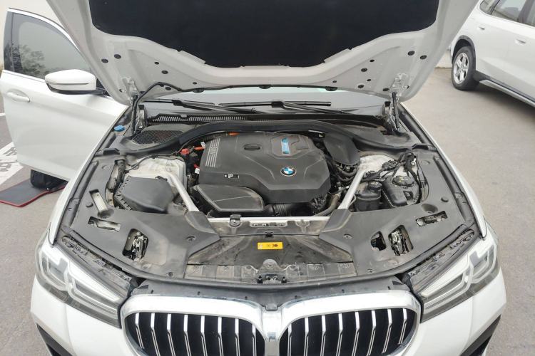 Used BMW 5 Series New Energy 2022 Second Facelift 535Le M Sport Package Engine Bay