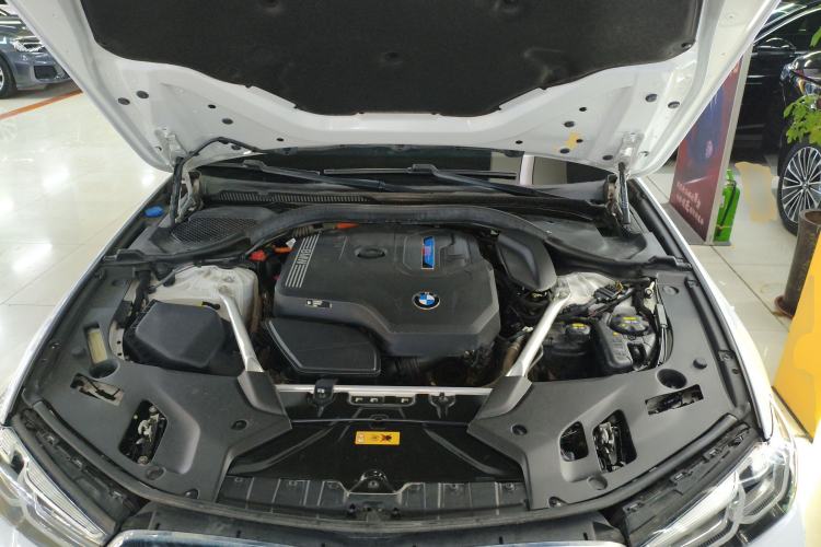 Used BMW 5 Series New Energy 2022 535Le M Sport Package Engine Bay