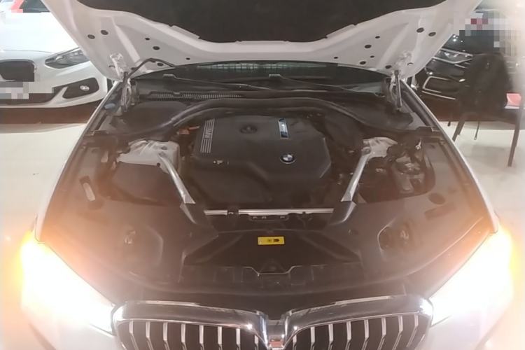 Used BMW 5 Series New Energy 2022 Restyled 535Le M Sport Package Engine Bay