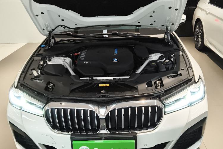 Used BMW 5 Series New Energy 2022 Second Facelift 535Le M Sport Package Engine Bay