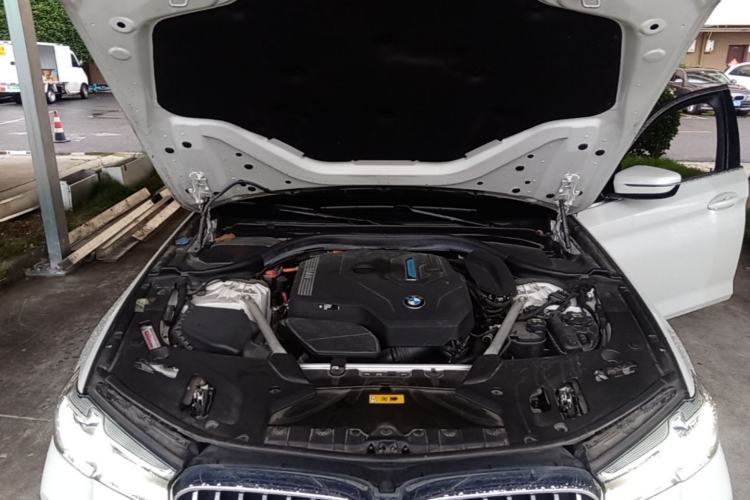 Used BMW 5 Series New Energy 2022 Restyled 535Le M Sport Package Engine Bay