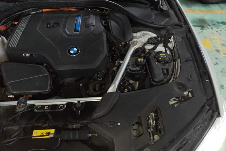 Used BMW 5 Series New Energy 2022 Second Facelift 535Le M Sport Package Engine Bay Left