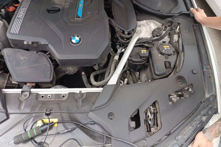 Used BMW 5 Series New Energy 2022 535Le Pioneer Edition M Sport Package Engine Bay Left