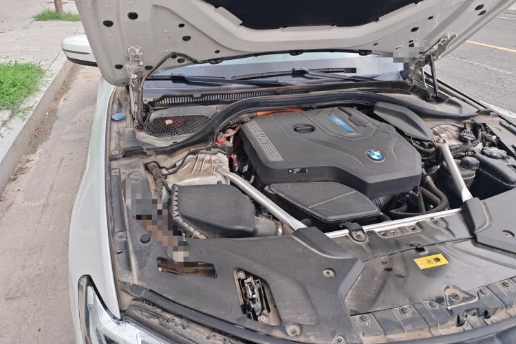 Used BMW 5 Series New Energy 2022 Restyled 535Le Pioneer Edition M Sport Package Engine Bay Right