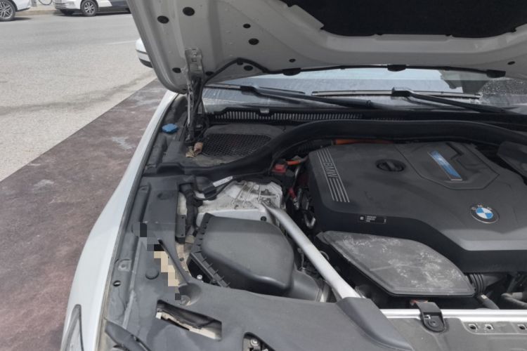Used BMW 5 Series New Energy 2022 Restyled 535Le Pioneer Edition M Sport Package Engine Bay Right