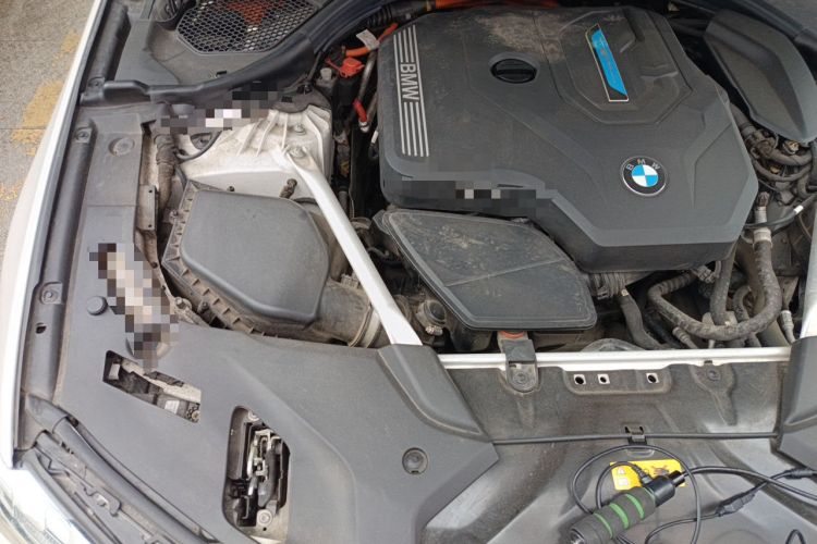 Used BMW 5 Series New Energy 2022 535Le Pioneer Edition M Sport Package Engine Bay Right