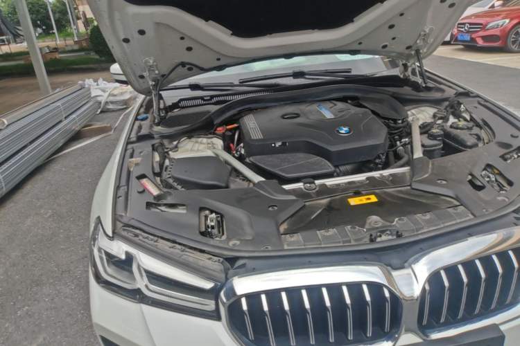 Used BMW 5 Series New Energy 2022 Restyled 535Le M Sport Package Engine Bay Right