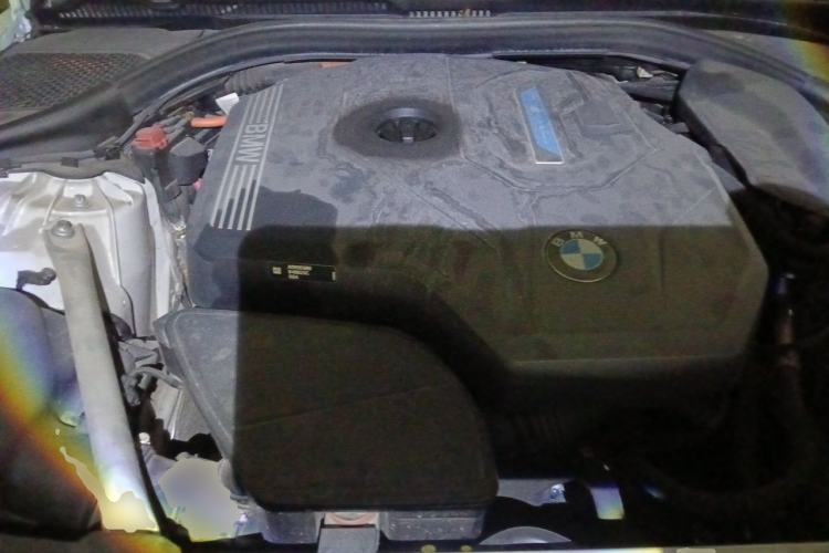 Used BMW 5 Series New Energy 2022 Restyled 535Le M Sport Package Engine Bay