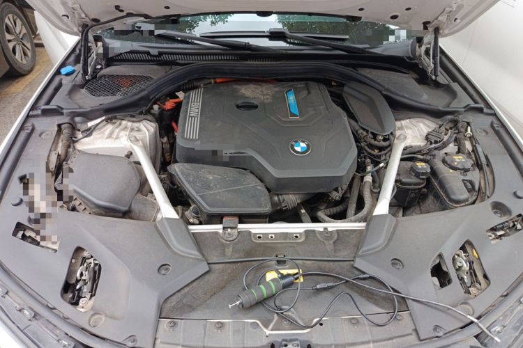 Used BMW 5 Series New Energy 2022 535Le Pioneer Edition M Sport Package Engine Bay