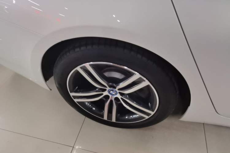 Used BMW 5 Series New Energy 2022 Restyled 535Le M Sport Package Exterior 1