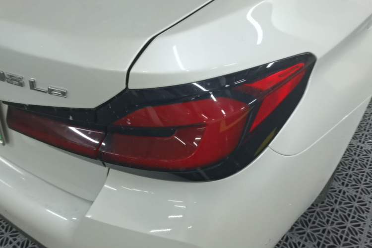 Used BMW 5 Series New Energy 2022 Restyled 535Le M Sport Package Exterior 3