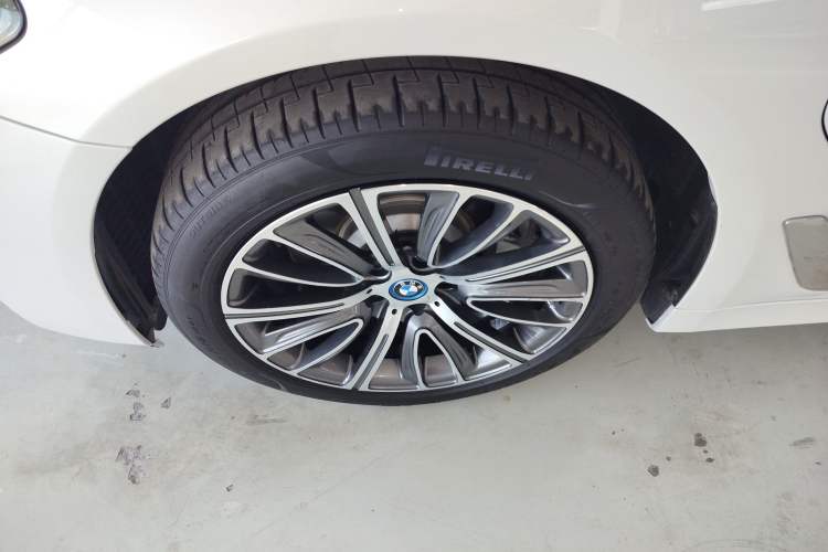 Used BMW 5 Series New Energy 2022 Updated Version 535Le Luxury Package Exterior 7