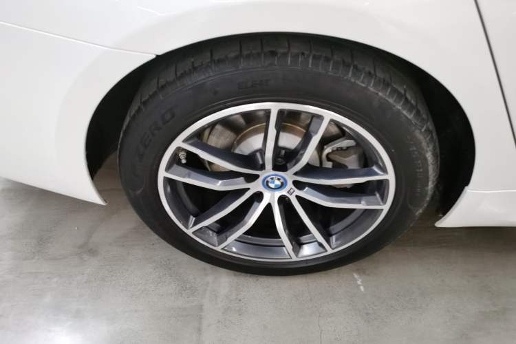 Used BMW 5 Series New Energy 2022 Second Facelift 535Le M Sport Package Exterior 8