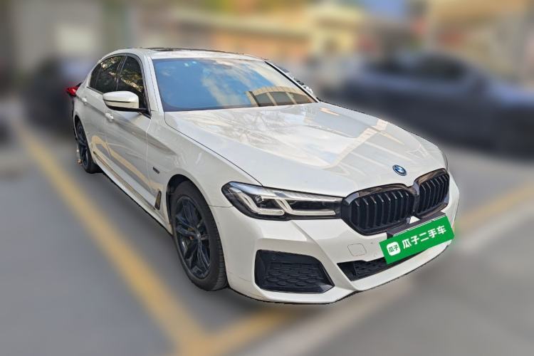 Used BMW 5 Series New Energy 2022 535Le Pioneer Edition M Sport Package Front Right 45 Deg