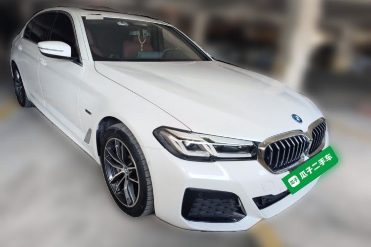 Used BMW 5 Series New Energy 2022 Second Facelift 535Le Pioneer Edition M Sport Package Front Right 45 Deg