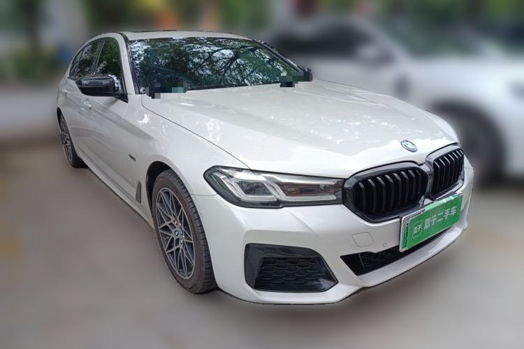 Used BMW 5 Series New Energy 2022 535Le Pioneer Edition M Sport Package Front Right 45 Deg