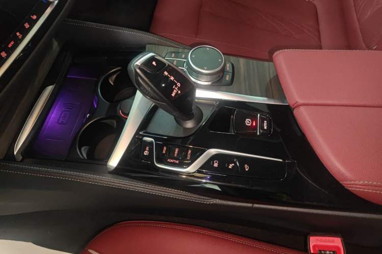 Used BMW 5 Series New Energy 2022 Updated Version 535Le Luxury Package Gear Lever