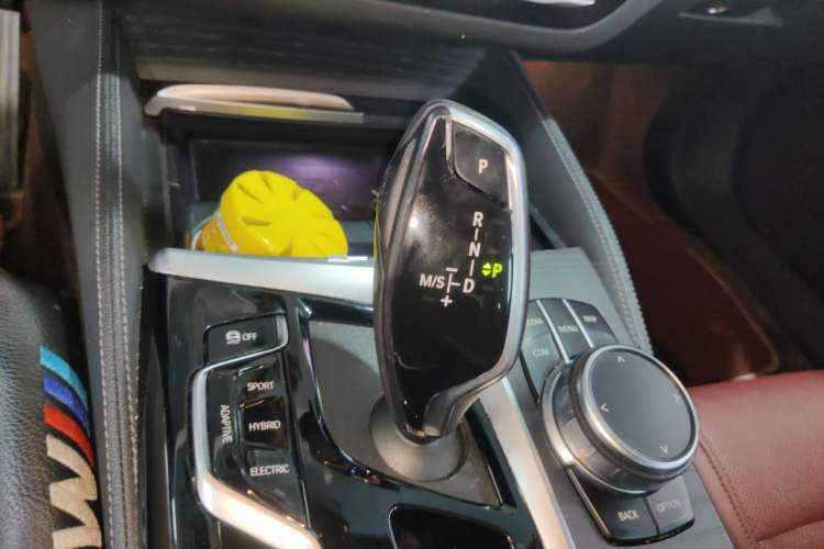 Used BMW 5 Series New Energy 2022 Restyled 535Le M Sport Package Gear Lever