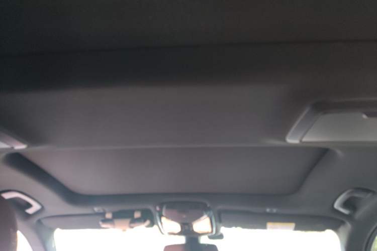 Used BMW 5 Series New Energy 2022 Updated Version 535Le Luxury Package Headliner