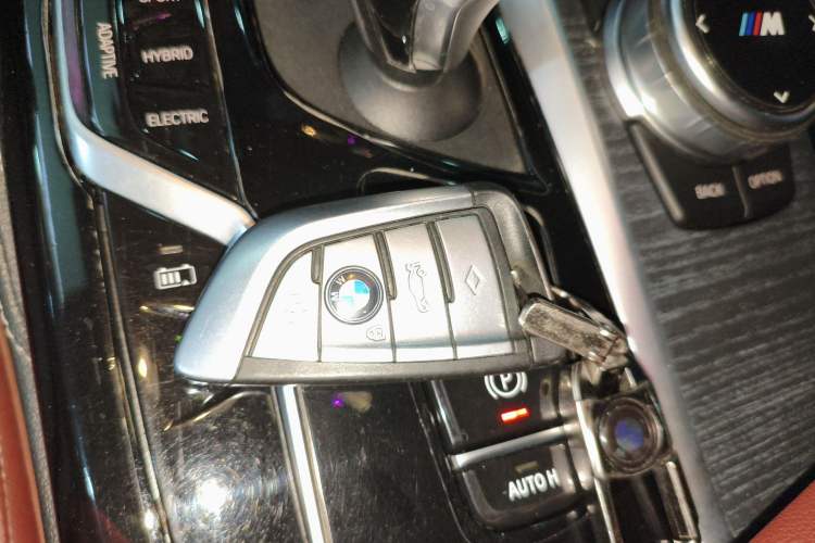 Used BMW 5 Series New Energy 2022 535Le M Sport Package Interior 1