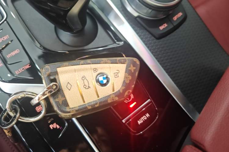 Used BMW 5 Series New Energy 2022 535Le Pioneer Edition M Sport Package Interior 1