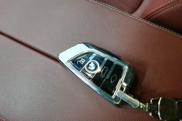 Used BMW 5 Series New Energy 2022 Second Facelift 535Le M Sport Package Interior 1