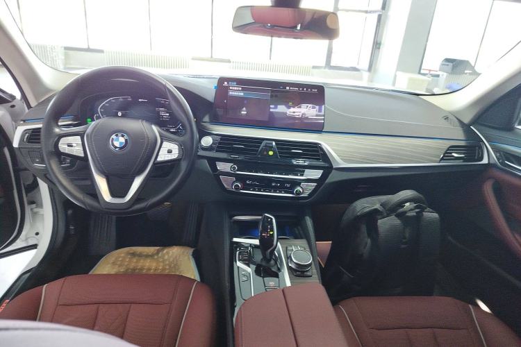 Used BMW 5 Series New Energy 2022 Updated Version 535Le Luxury Package Interior 2