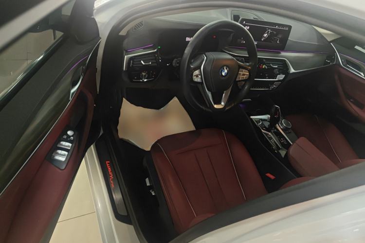 Used BMW 5 Series New Energy 2022 Updated Version 535Le Luxury Package Interior 3