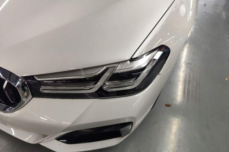 Used BMW 5 Series New Energy 2022 Second Facelift 535Le Pioneer Edition M Sport Package Left Front Headlight