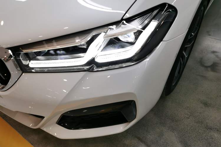 Used BMW 5 Series New Energy 2022 Second Facelift 535Le M Sport Package Left Front Headlight