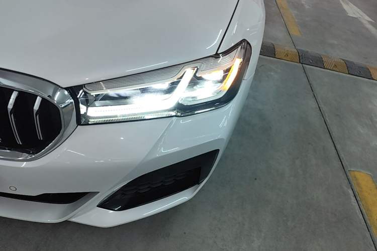 Used BMW 5 Series New Energy 2022 Second Facelift 535Le M Sport Package Left Front Headlight