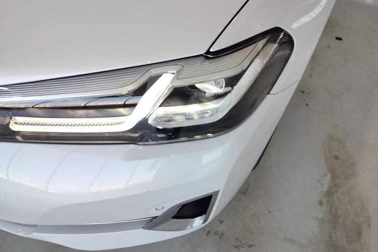 Used BMW 5 Series New Energy 2022 Updated Version 535Le Luxury Package Left Front Headlight