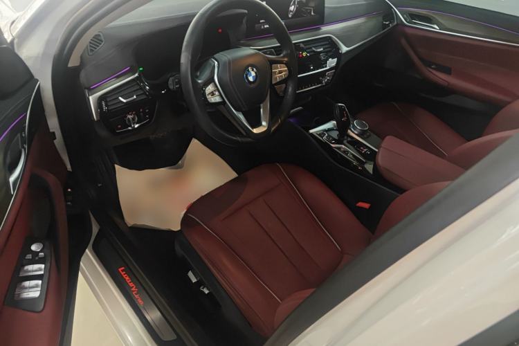 Used BMW 5 Series New Energy 2022 Updated Version 535Le Luxury Package Left Front Seat