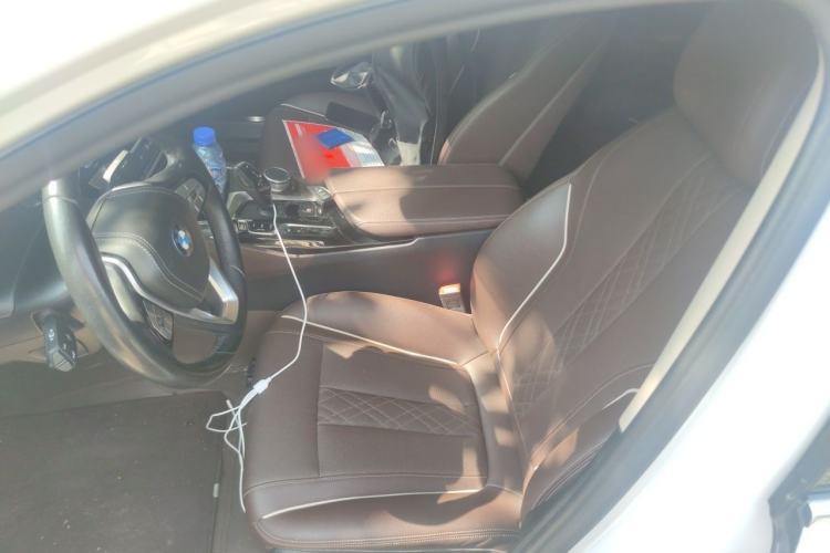 Used BMW 5 Series New Energy 2022 Updated Version 535Le Luxury Package Left Front Seat