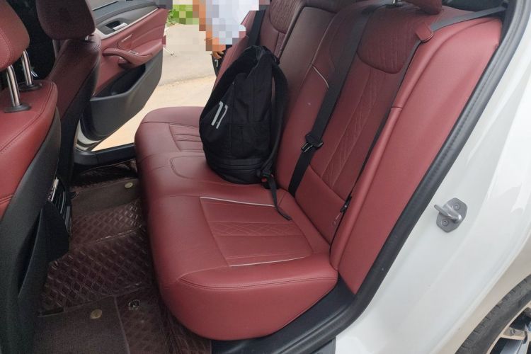 Used BMW 5 Series New Energy 2022 535Le M Sport Package Left Rear Seat