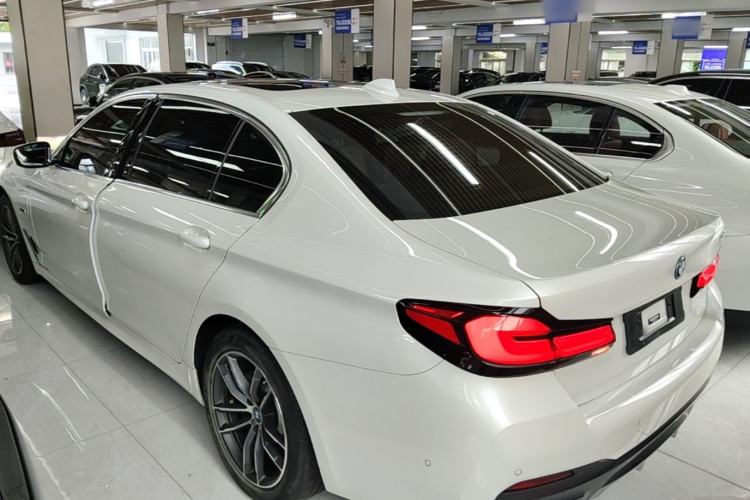 Used BMW 5 Series New Energy 2022 Restyled 535Le M Sport Package Rear Left 45 Deg